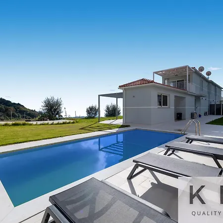 Two Golden Sun With Private Pools Near Skala Village Βίλα Ρατζακλί